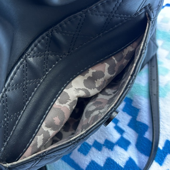 guess handbag black - Picture 6 of 12